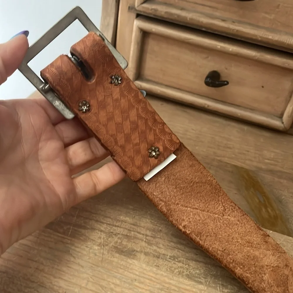 Vintage McGuire-Nicholas Leather Men’s Belt Mexico Tooled Basket Weave Cognac